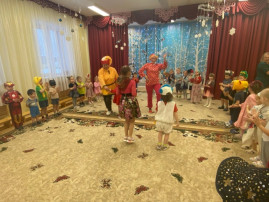 Коляда, коляда, отворяй-ка ворота! Коляда, коляда, отворяй-ка ворота!.